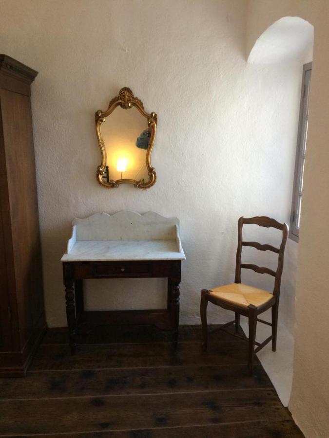 Casa Franceschi Bed and Breakfast Pioggiola Εξωτερικό φωτογραφία